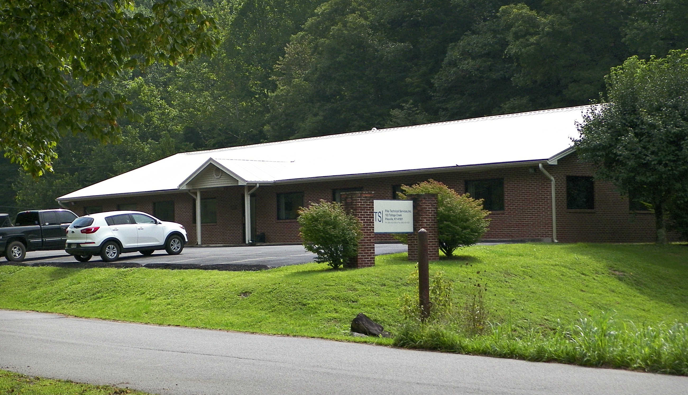 Pike County engineering firm in Appalachian Mountains Kentucky, serving KY, WV and VA states with engineering services and land surveying services for job sites, construction firms, private and public sectors, residential and commercial projects. Pike County engineering firm in Appalachian Mountains Kentucky, serving KY, WV and VA states with engineering services and land surveying services for job sites, construction firms, private and public sectors, residential and commercial projects.