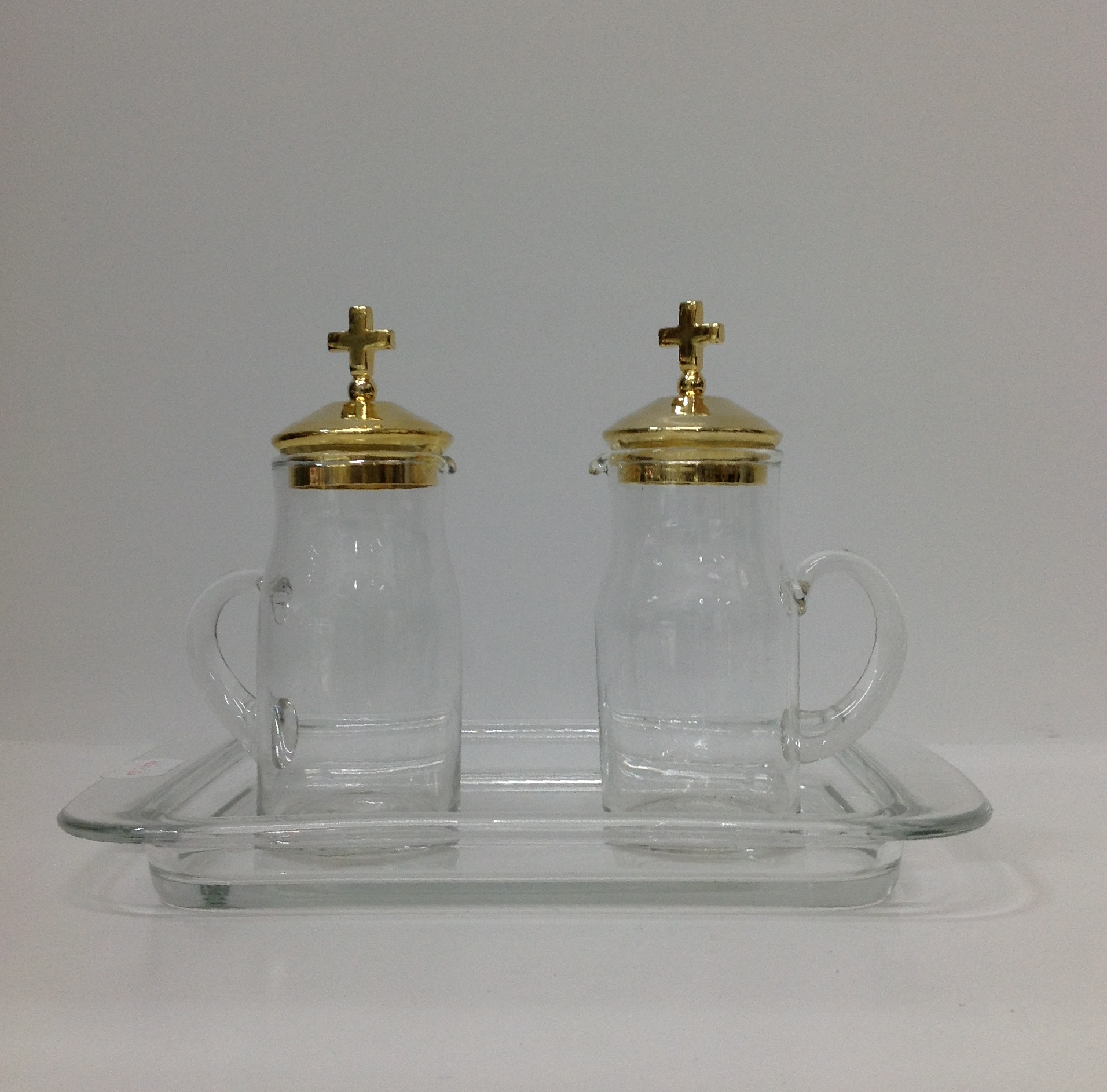 VINAJERA DE CRISTAL CON CHAROLA DE CRISTAL Y TAPA DE LATÓN