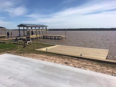 RV pad, deck, pier and boat lift - Sargent, Texas