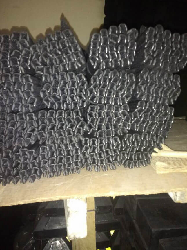 Perfiles Extruidos de Hules y Plásticos S.A. de C.V. - Perfiles Doble Dureza para Puertas