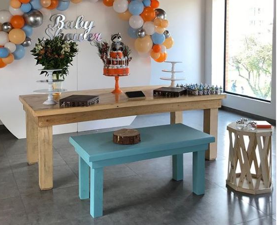 Mesa Grande color natural
medidas: 2.20mX1M
90.000
Mesa Auxiliar Frontal
Largo 1.20m
altura 55cm
profundidad 56cm
c/u 50.000