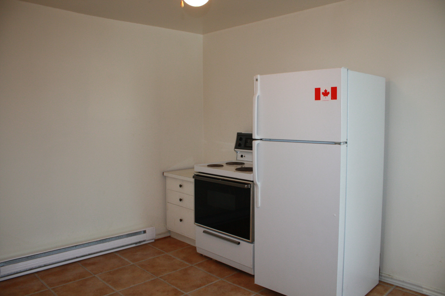 119 Queen Street West Kitchen