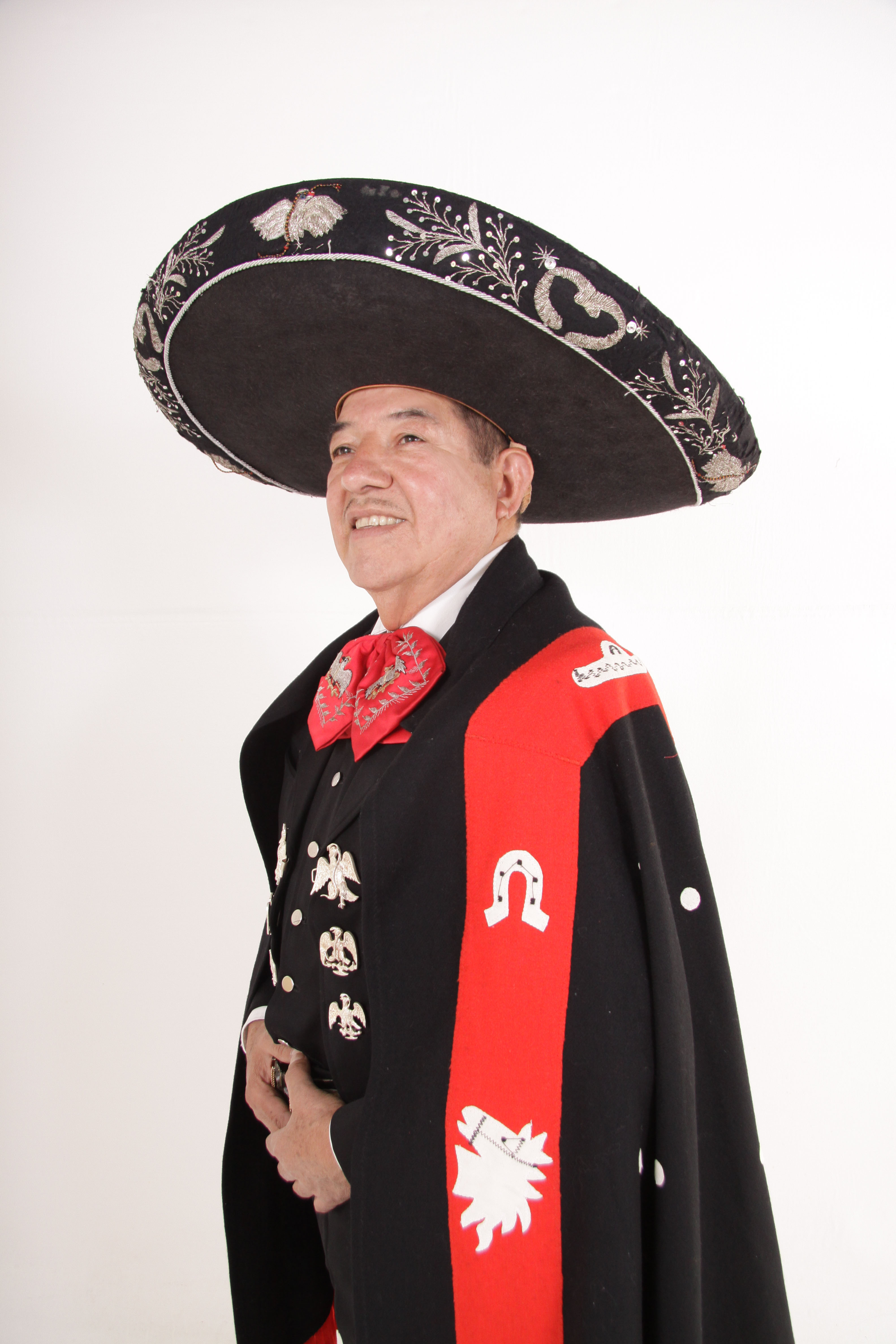 juan hinojosa trovador de mexico la exitosa de radiantv 