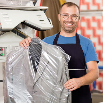 Polibolsas Mexicanas SA de CV - CUBRETRAJES DE POLIETILENO