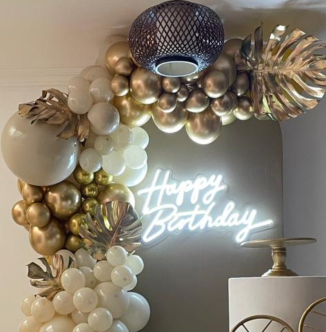 Letrero Led
(Luz blanca)
$80.000
Alquiler