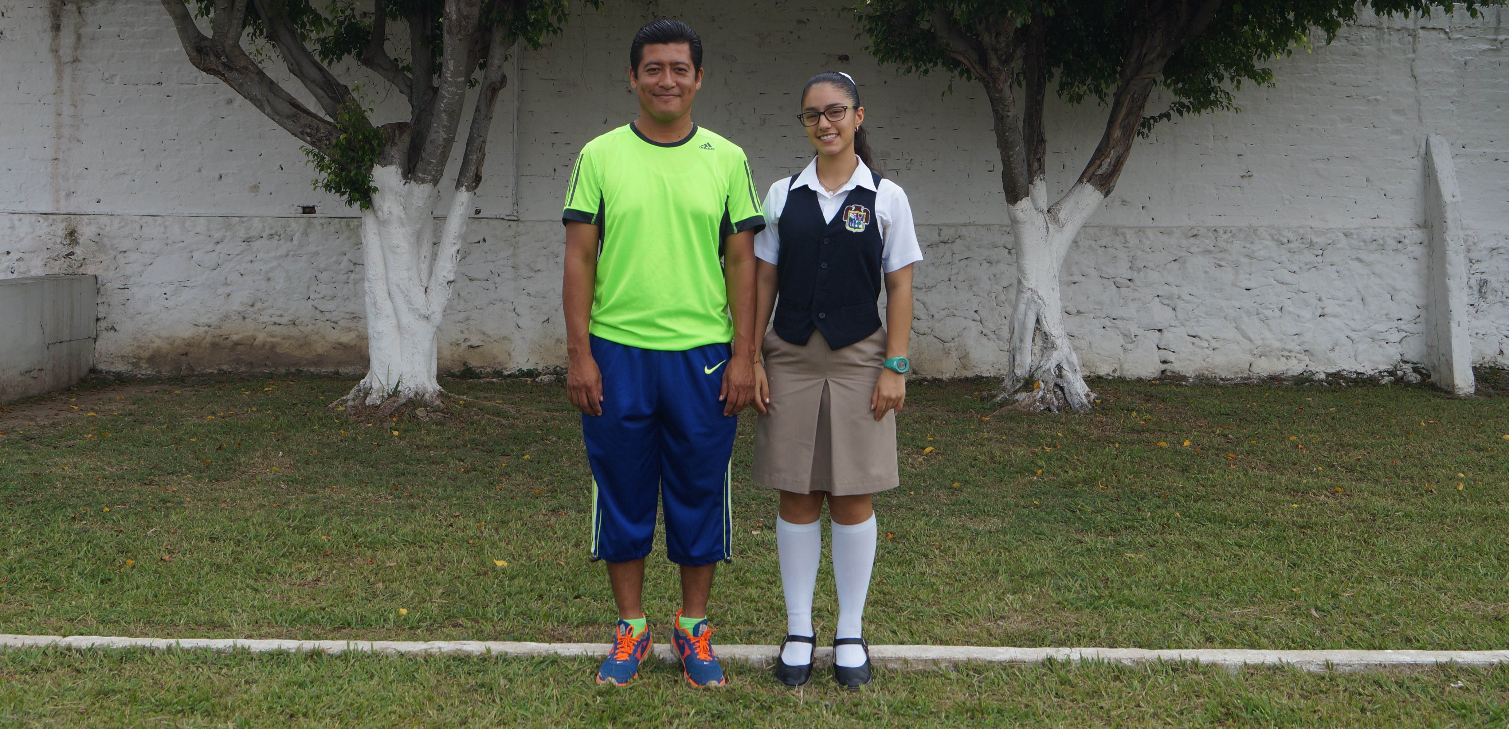 CLAUDIA MARISOL NAVARO HUERTA
1er. LUGAR EN ATLETISMO 100 METROS PLANOS RAMA FEMENIL FASE ZONAL
1er. LUGAR EN ATLETISMO SALTO DE LONGITUD RAMA FEMENIL FASE ZONAL
ASESOR URIEL ROSALES GONZÁLEZ