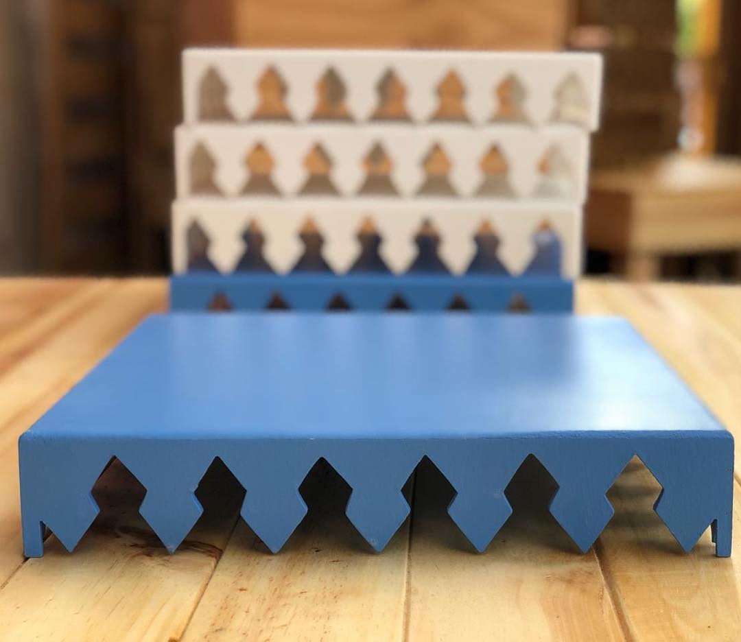 Bases Planas Troqueladas
Color Azul Ceruleo
Medias: 30cm X 30cm 
$20.000