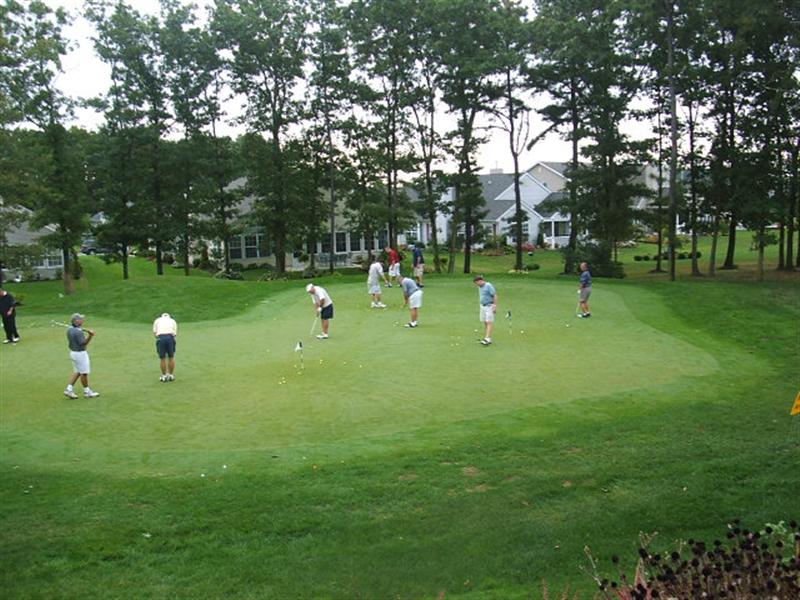 https://0201.nccdn.net/1_2/000/000/0f7/0ed/2005golfouting-010.jpg