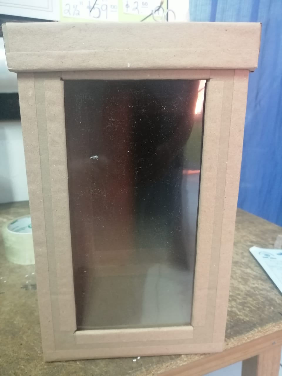 CAJA PARA BOTELLA CON VENTANA