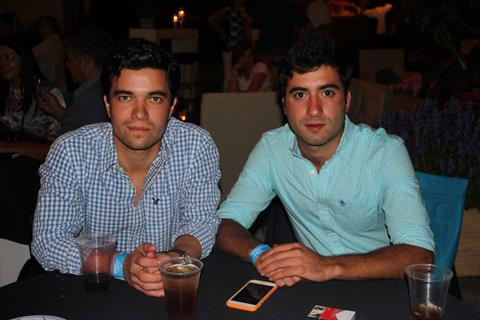 Rompe Hielos y Casino