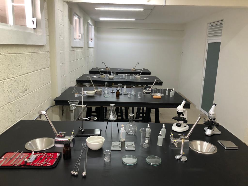 LABORATORIO DE QUIMICA Y BIOLOGIA