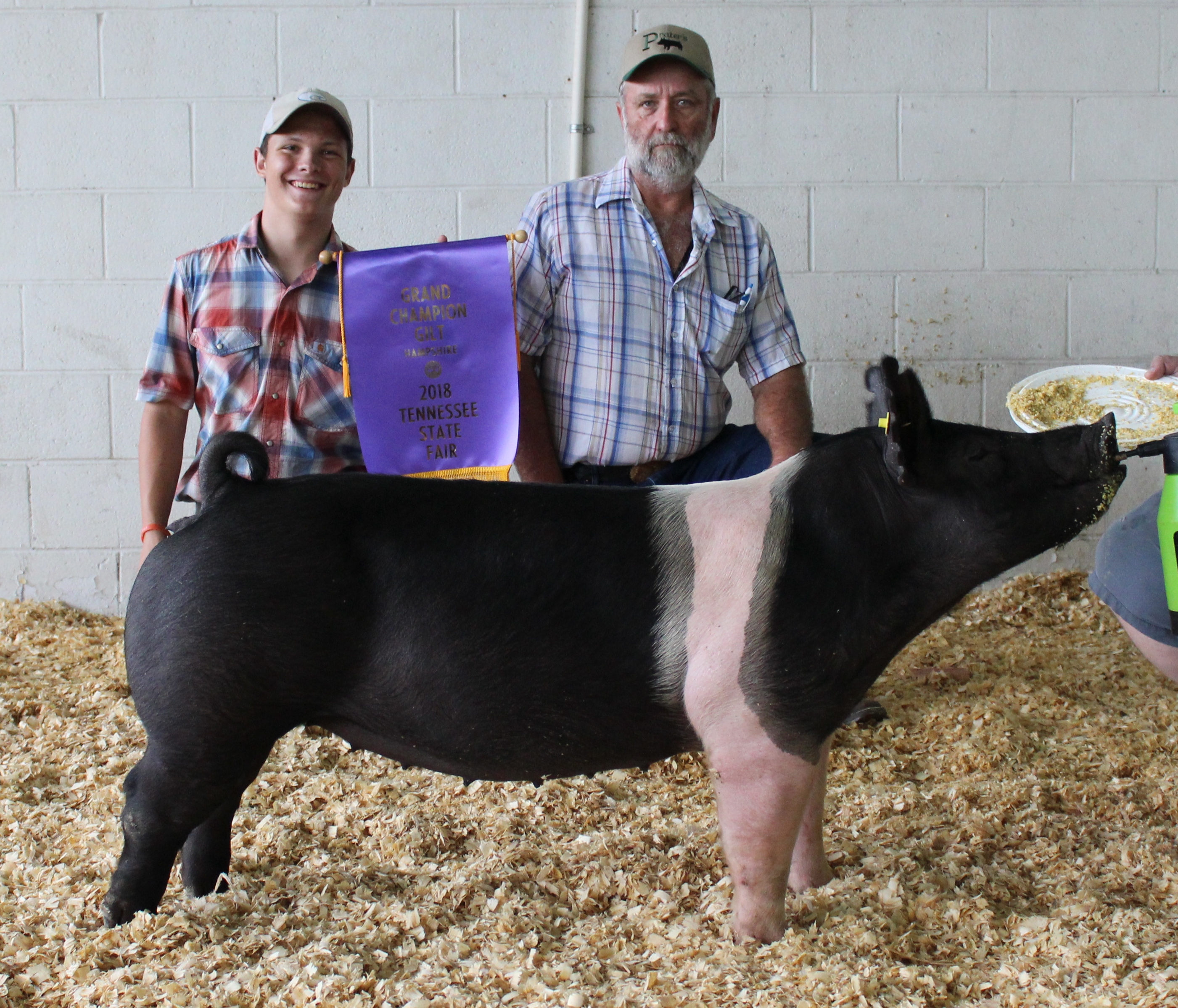 Hunter Curland
2018 Tennessee State Fair
Champion Hampshire Gilt