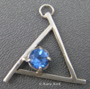 https://0201.nccdn.net/1_2/000/000/0fb/28a/SS-Triangle-Pendant-4x6.jpg