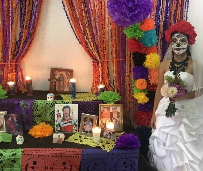 https://0201.nccdn.net/1_2/000/000/0fb/2a5/muertos-2--2--677x573.jpg