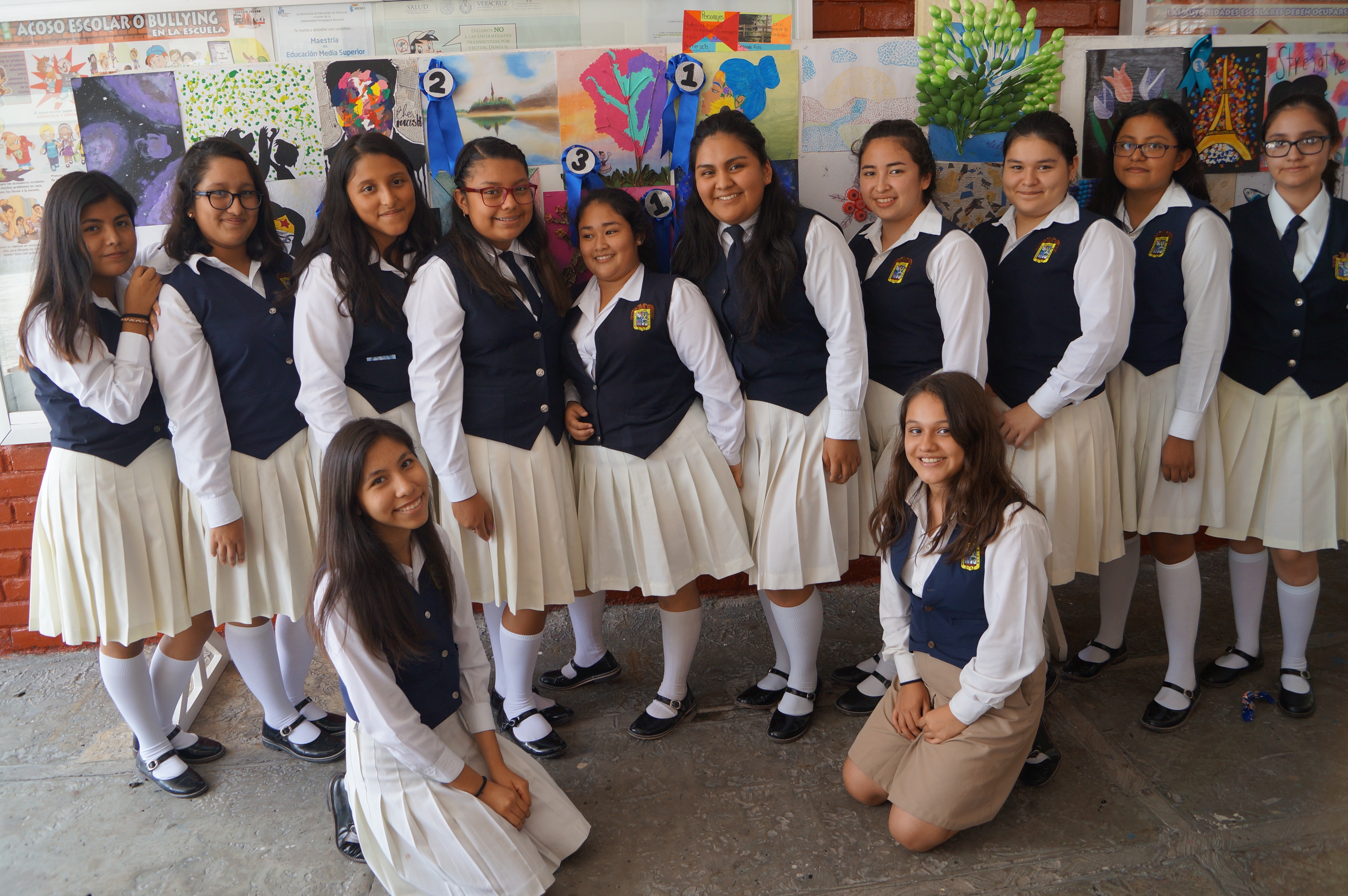 CREACIONES ARTÍSTICAS DE LIBRE EXPRESIÓN
11 DE SEPTIEMBRE 2017