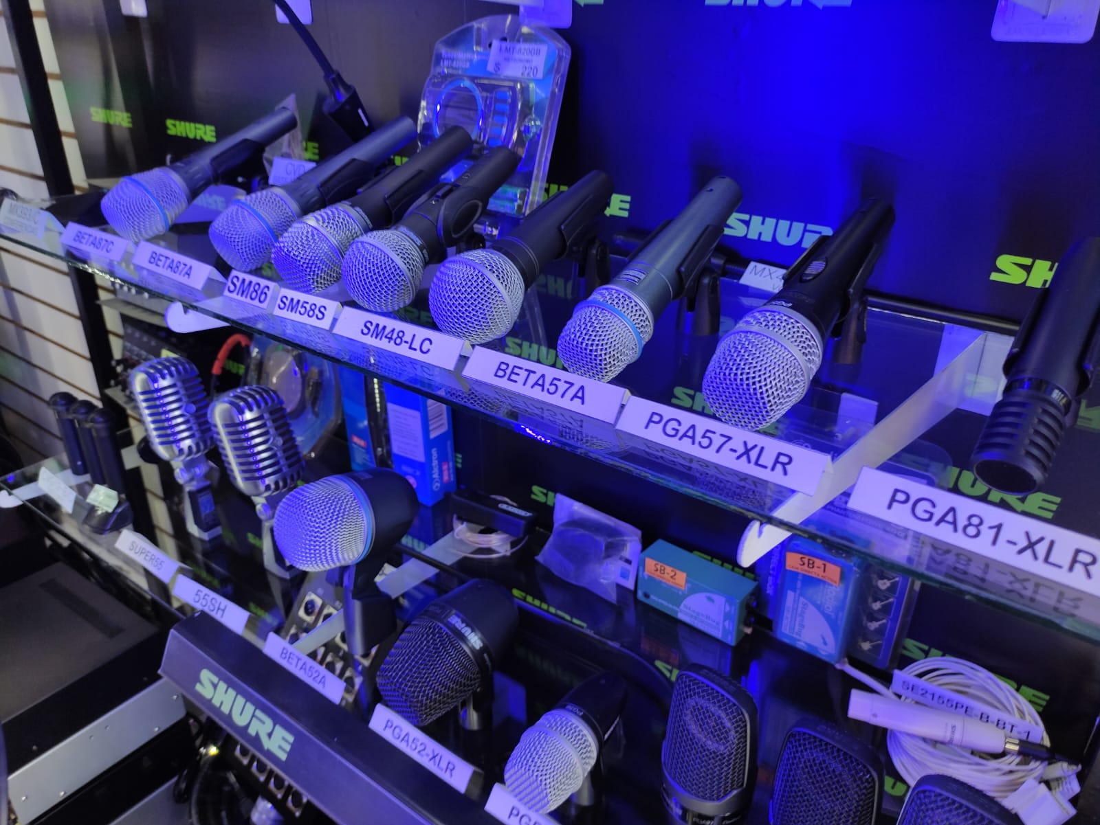 Distribuidores de Shure