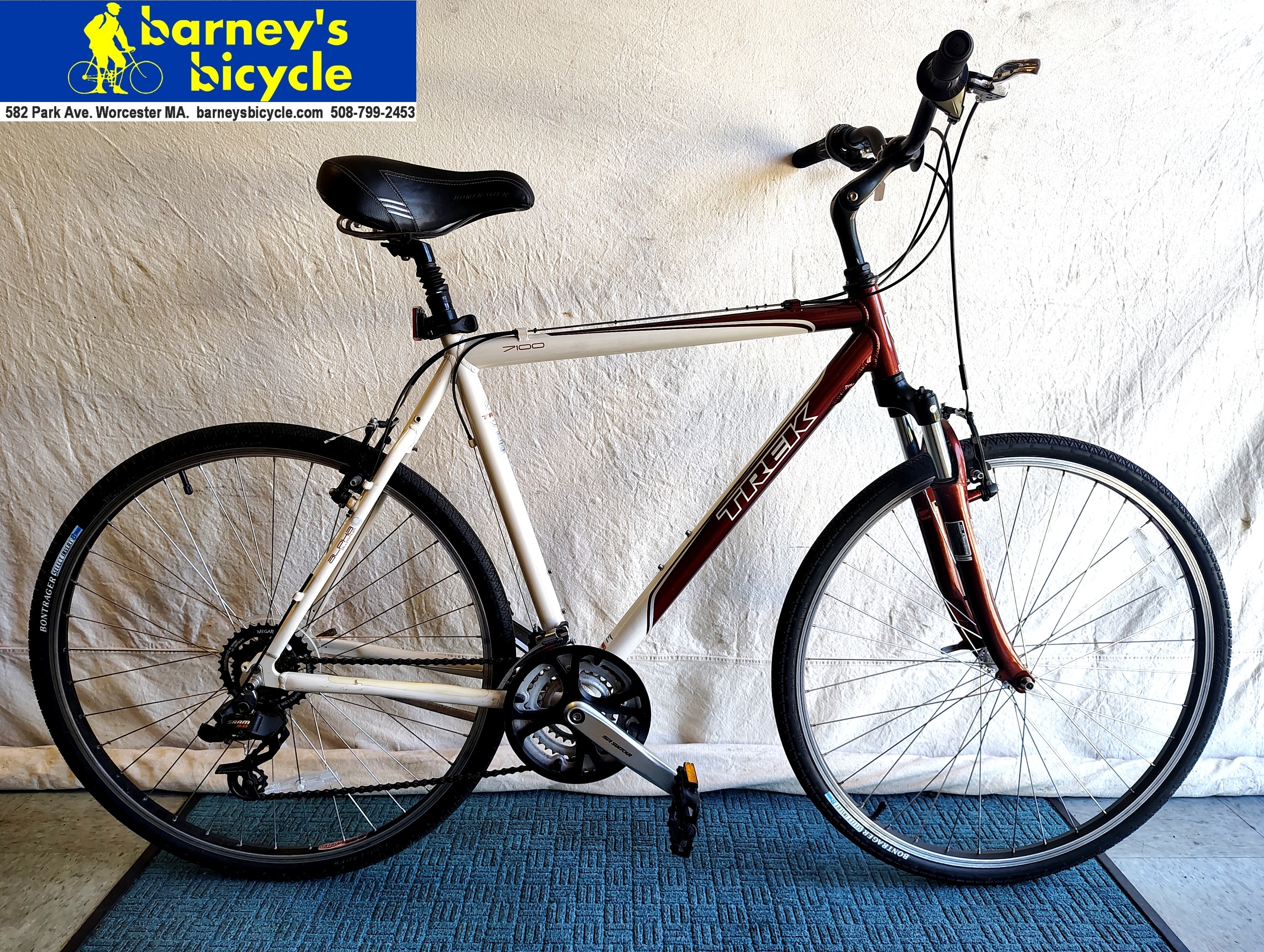 Trek 7100
Frame Size: 22" XL/ Rider Height: 5'11-6'2
Price: $419.00 (Professionally Tuned)