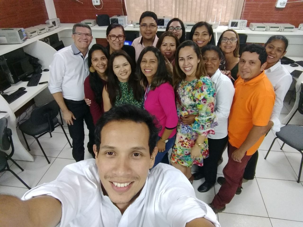 EM MACAPÁ - ATIVIDADES PELO DIA DO BIBLIOTECÁRIO.