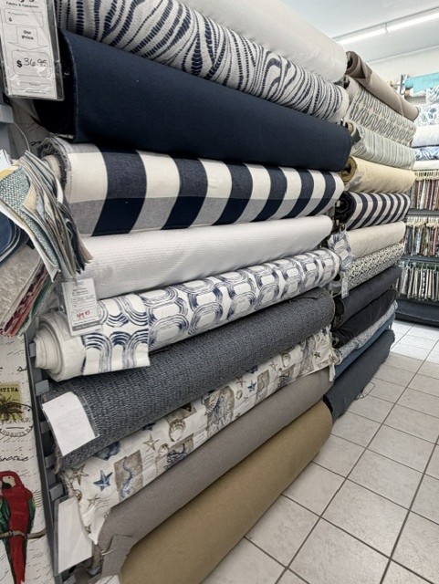 https://0201.nccdn.net/1_2/000/000/0fd/87e/showroom5.jpg