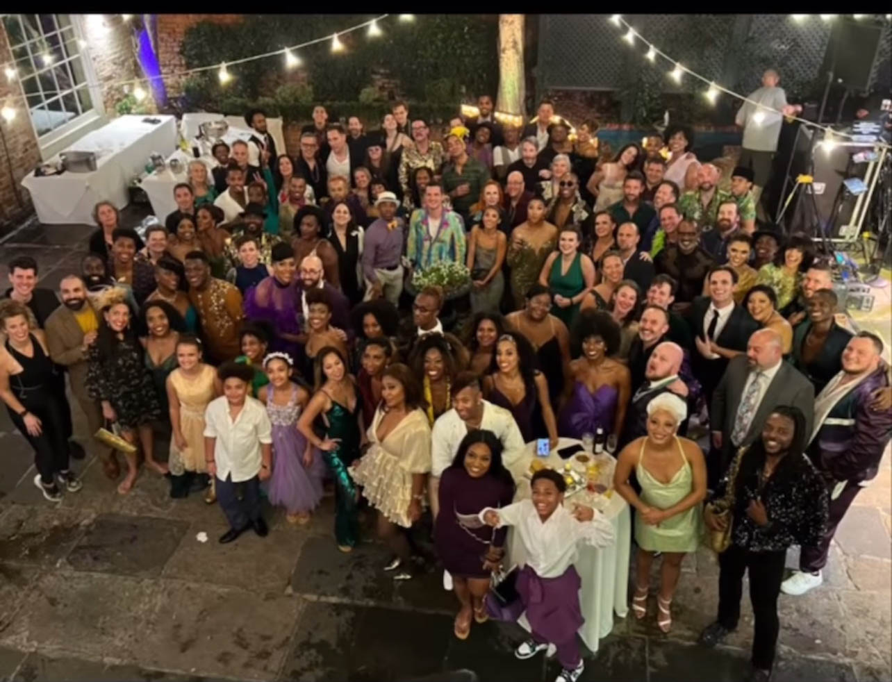 https://0201.nccdn.net/1_2/000/000/0fd/8f9/new-orleans-order-105.jpg