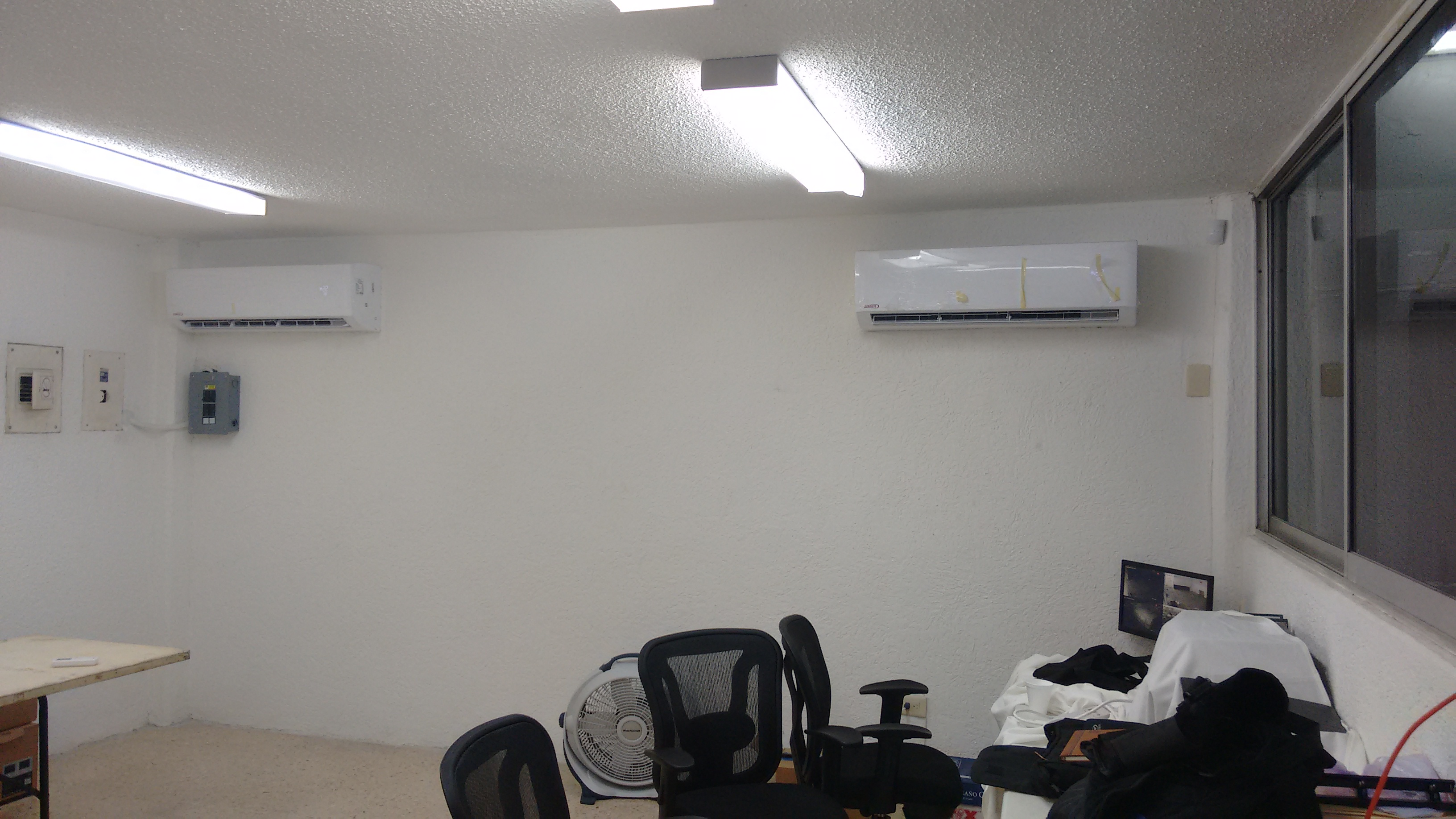 Instalación de Minisplit de 2 T.R.