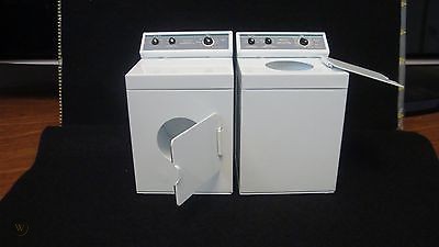 WASHER WOOD AND DRYER