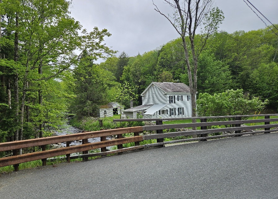https://0201.nccdn.net/1_2/000/000/0fd/e85/04-20260520_125006_resized.jpg