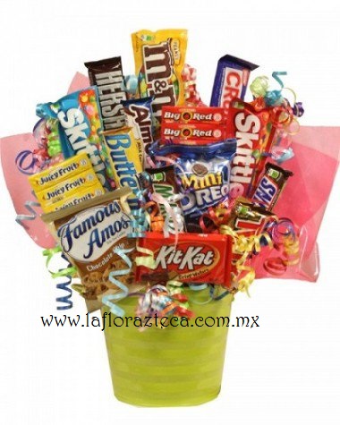 LFA-CA004 Canasta de Chocolates y Caramelos
Precio $960