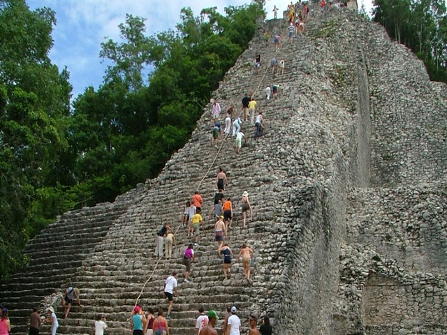 ÚNICO LUGAR DONDE PODRÁS ESCALAR UNA PIRÁMIDE MAYA ¡¡