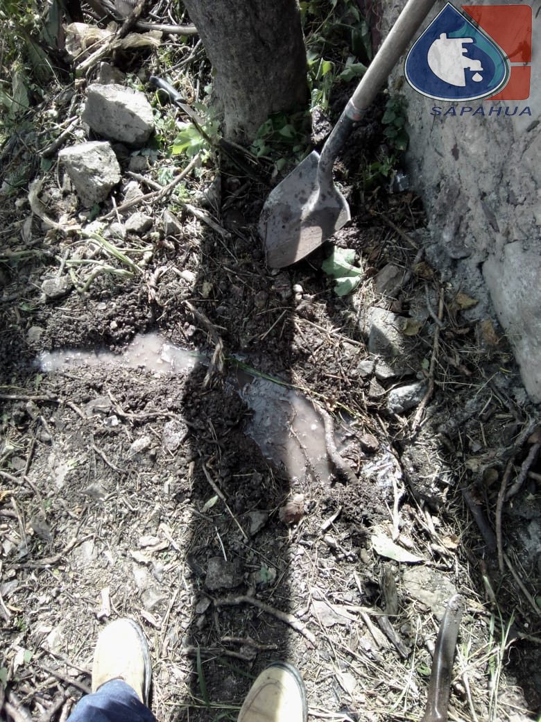 REPARACIÓN DE FUGA DE AGUA EN PROLONGACIÓN DE LUTO DE JUAREZ, COL. ALTAVISTA