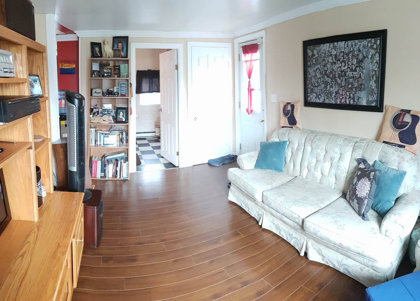 510 Milford #2 Living Room