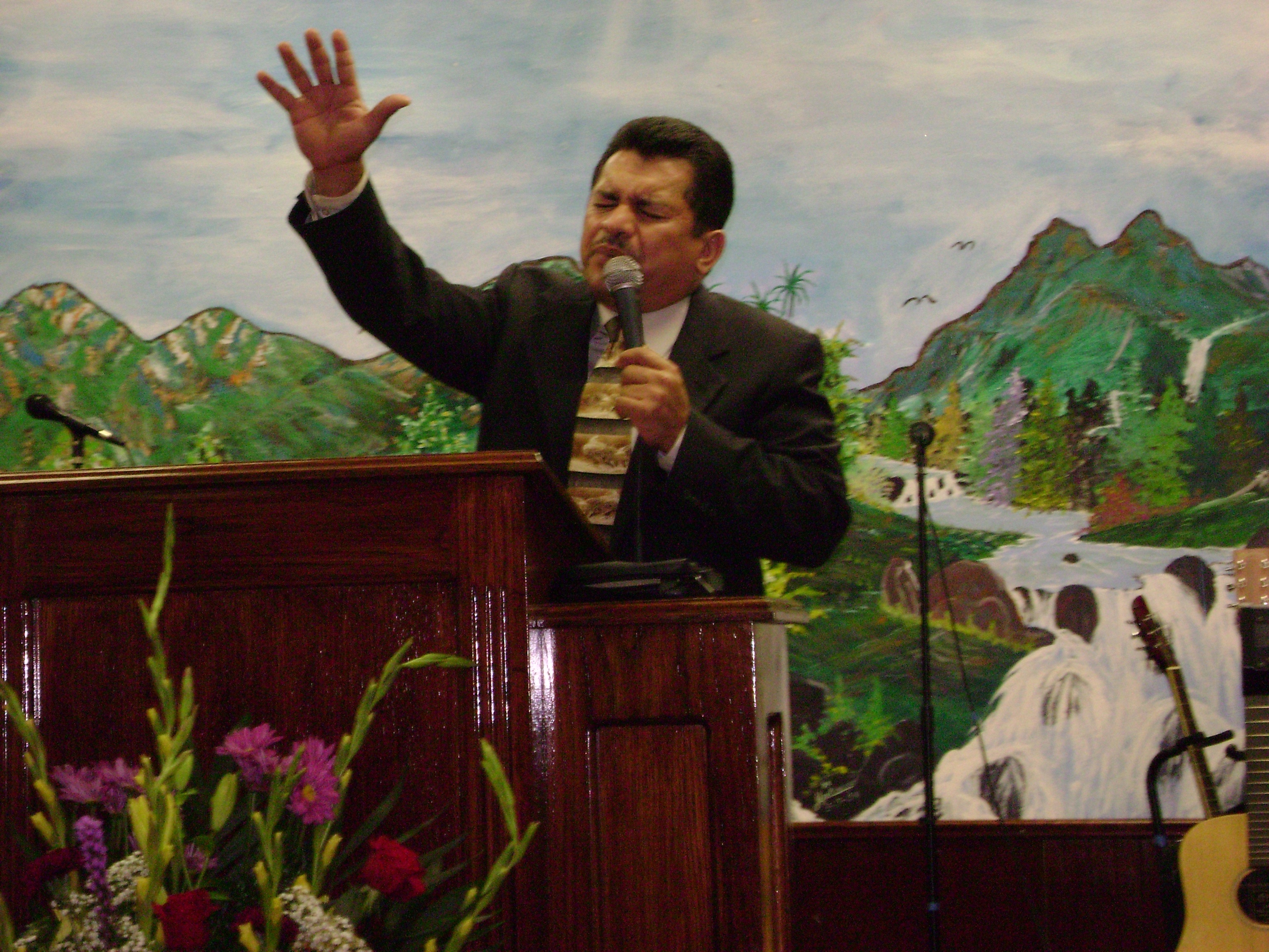 https://0201.nccdn.net/1_2/000/000/0ff/6f0/026-3072x2304.jpg