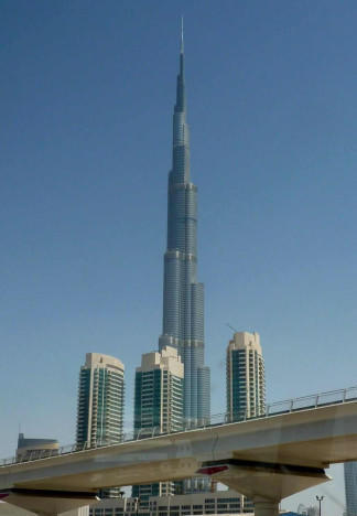 The sky of Dubai