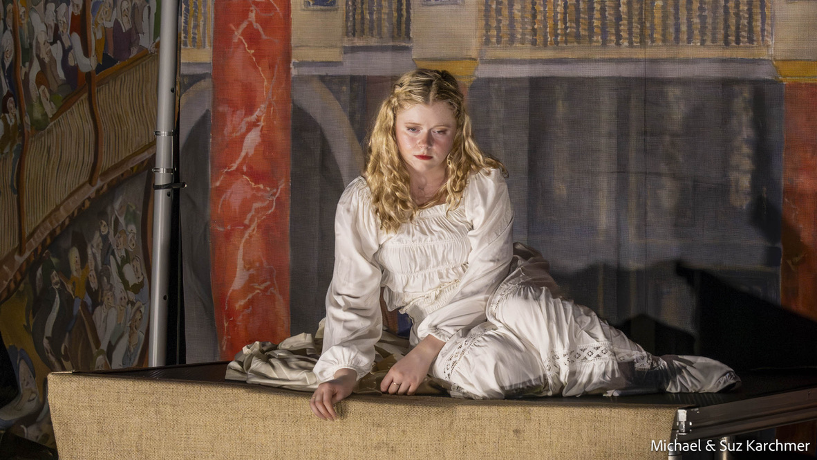 Laura Axelrod as Juliet