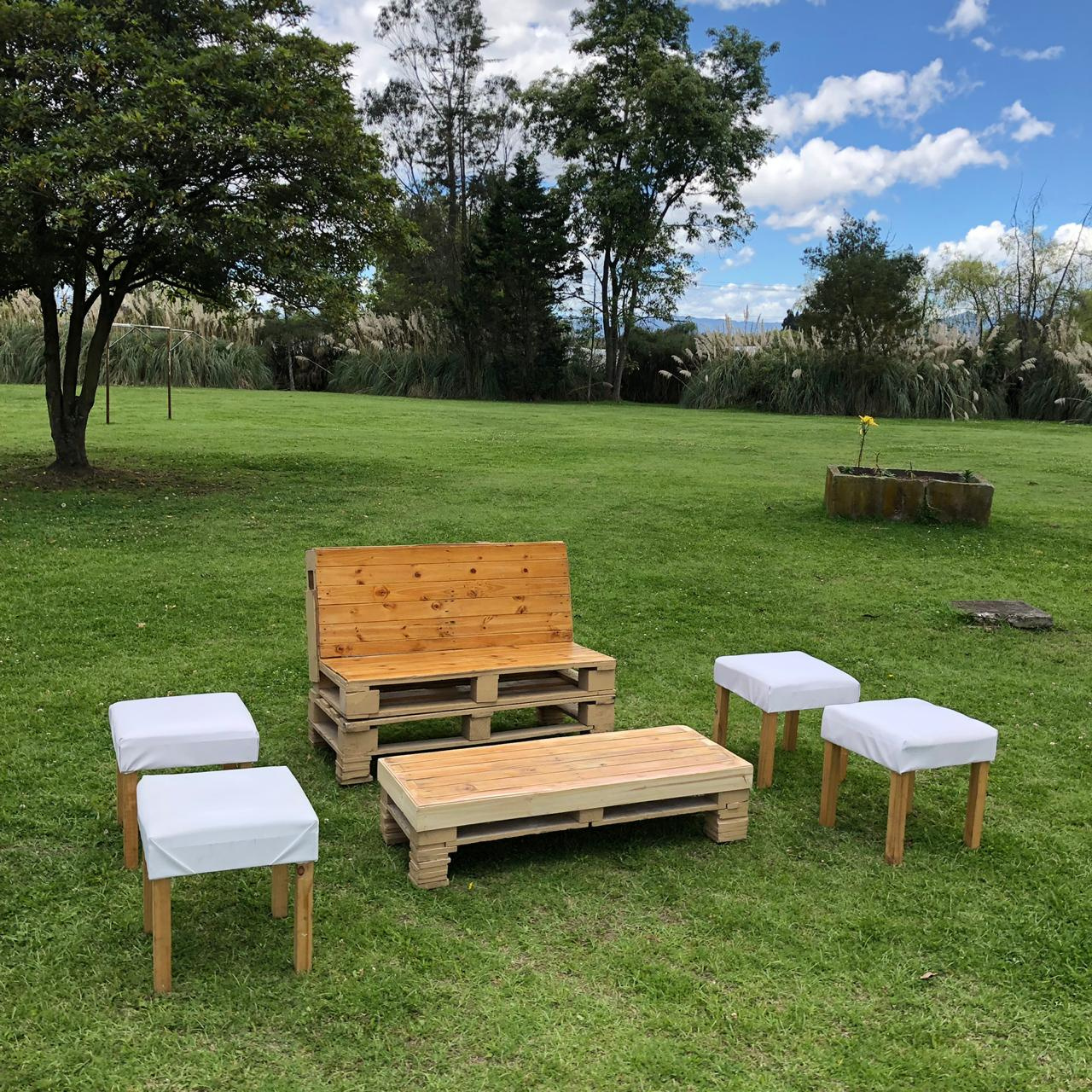 Sillón Picnic Alquiler
50.000
1.17cm Ancho
63cm Profundidad
88Acm Alto