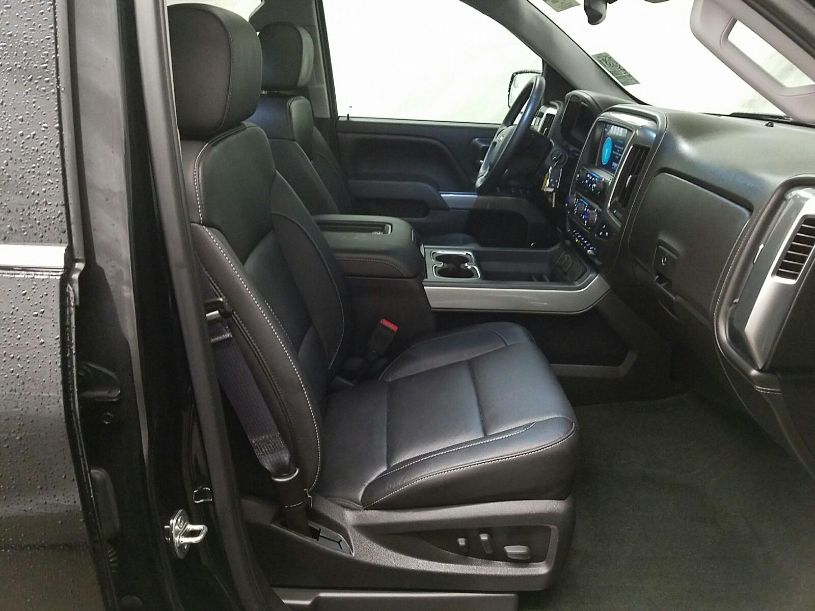 REARFRONTINTERIOR REARFRONTINTERIOR