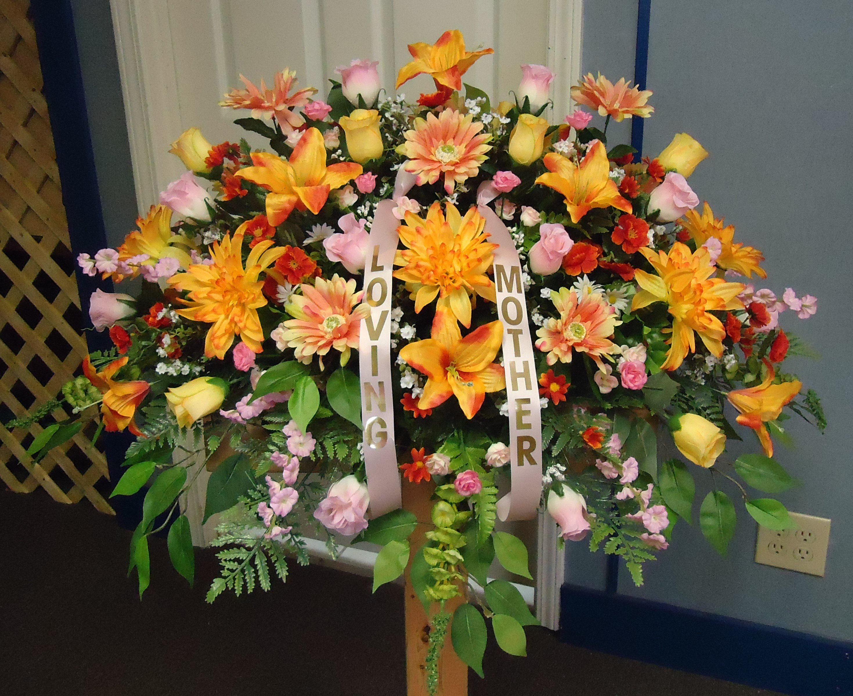 (18)  &quot;HEAVENLY GARDEN&quot;  
(Peach Mix)
   $300.00
(Banners $5.00 Each)