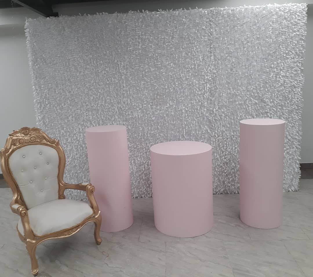 Kit 3 Cilindros Rosados
FORRADO EN TELA DEL COLOR
principal 60, 5D X 80CM Altura
2 Mediana 40, 5D X 1,02 M Altura
$ 150.000