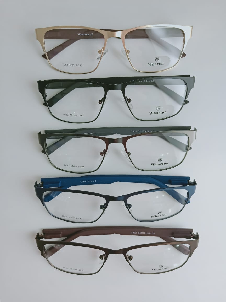 Modelo: 7002
Colores: Azul, Gris, Negro, Dorado y Cafe