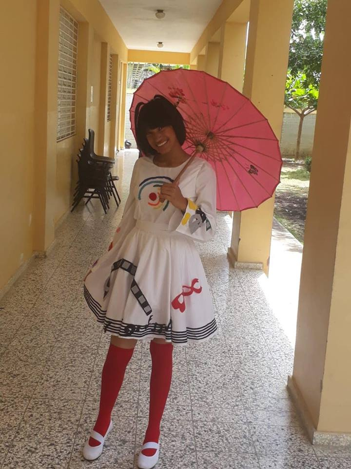 https://0201.nccdn.net/1_2/000/000/108/0c6/Lisapon-720x960.jpg