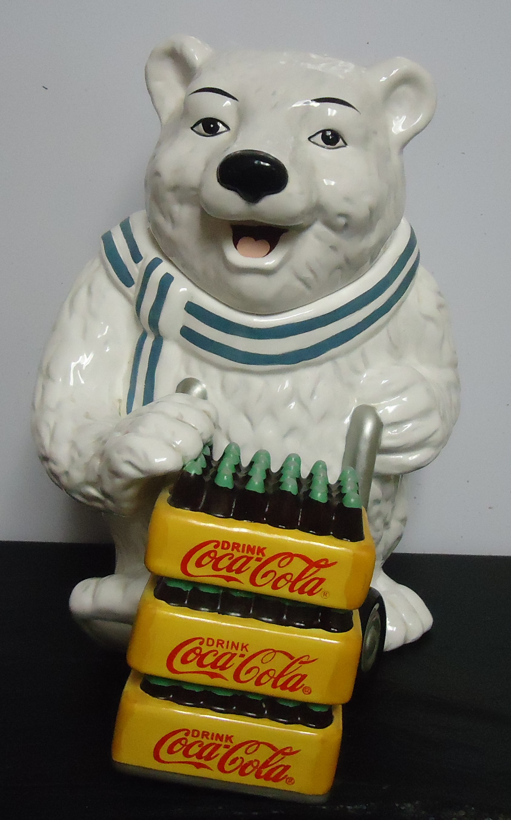 (3A) Coca- Cola Polar Bear
Cookie Jar W/ Coke Crates
$60.00