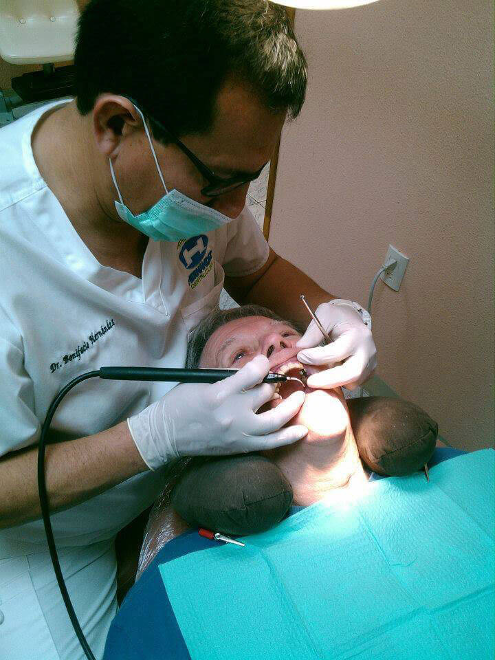 Hernández Dental Clinic - RESINAS
