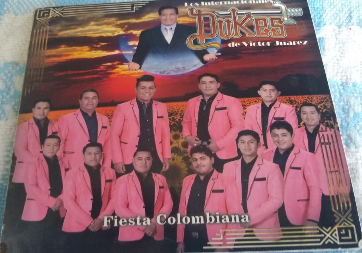 ¡Escucha los mejores éxitos del álbum "Fiesta colombiana" Aquí!