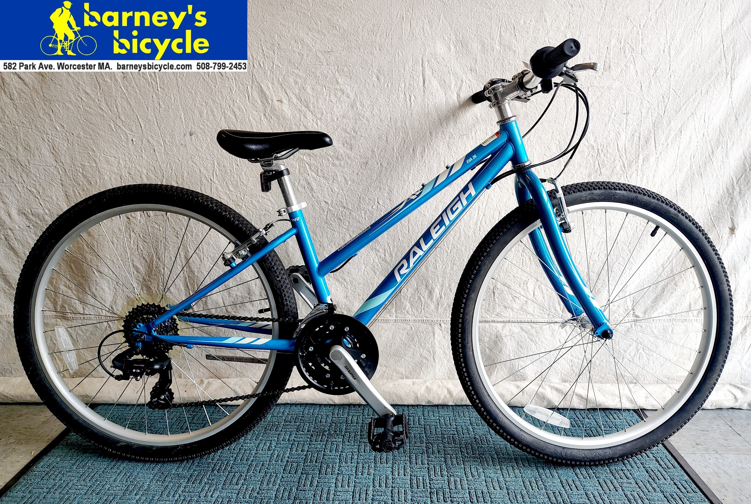 Raleigh Eva 26 (XXS Adult)
Frame Size: 13" XS / Rider Height: 4'10 -5'1
Condition: Excellent, Professionally Tuned)
