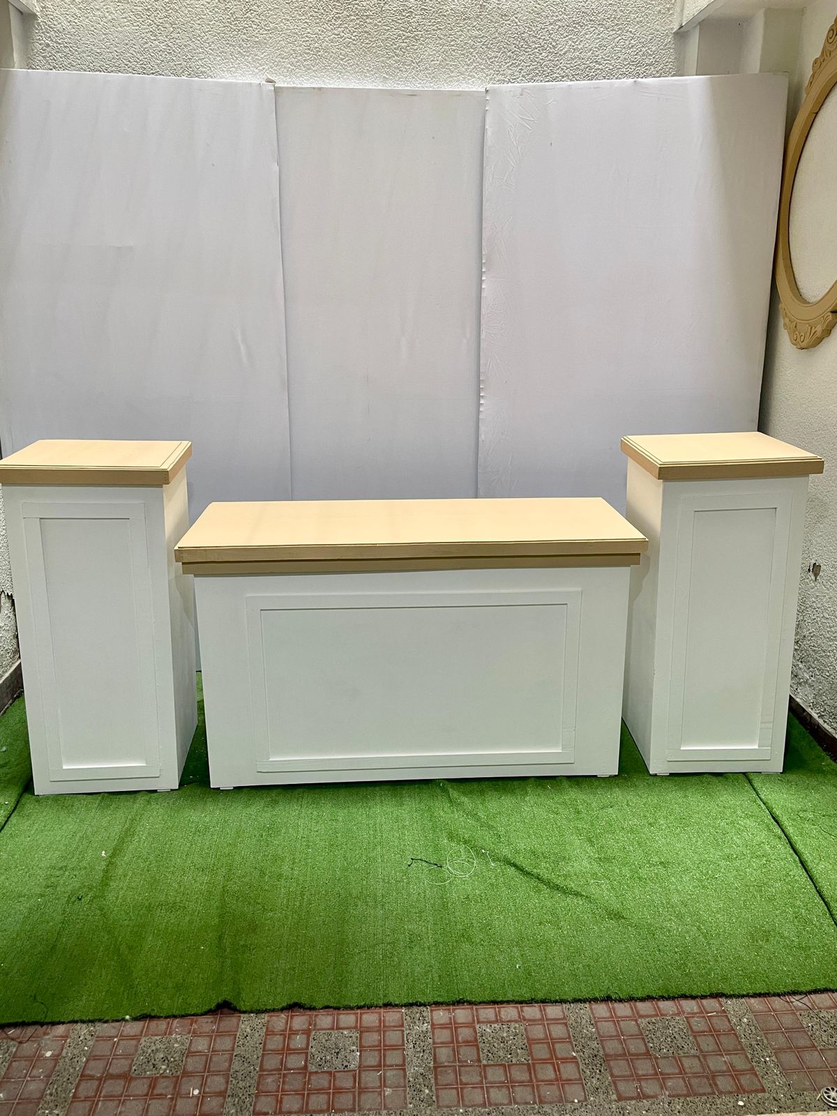 Mesa rectangular Textura
Mesa solo interior
$110.000 Alquiler
Tapa 1.35mX52cm
Altura 80cm