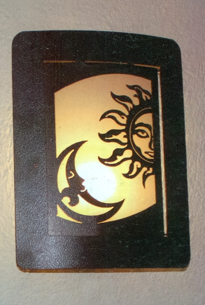 https://0201.nccdn.net/1_2/000/000/10a/185/L--mpara-arbotante-eclipse-702x1044.jpg