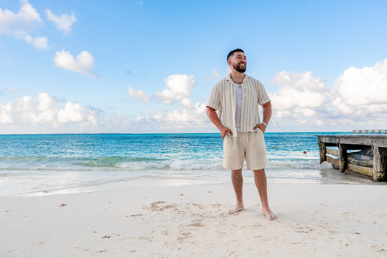 https://0201.nccdn.net/1_2/000/000/10a/a47/romantic-proposal-in-cancun-riu-cancun-allinclusive145.jpg.jpg