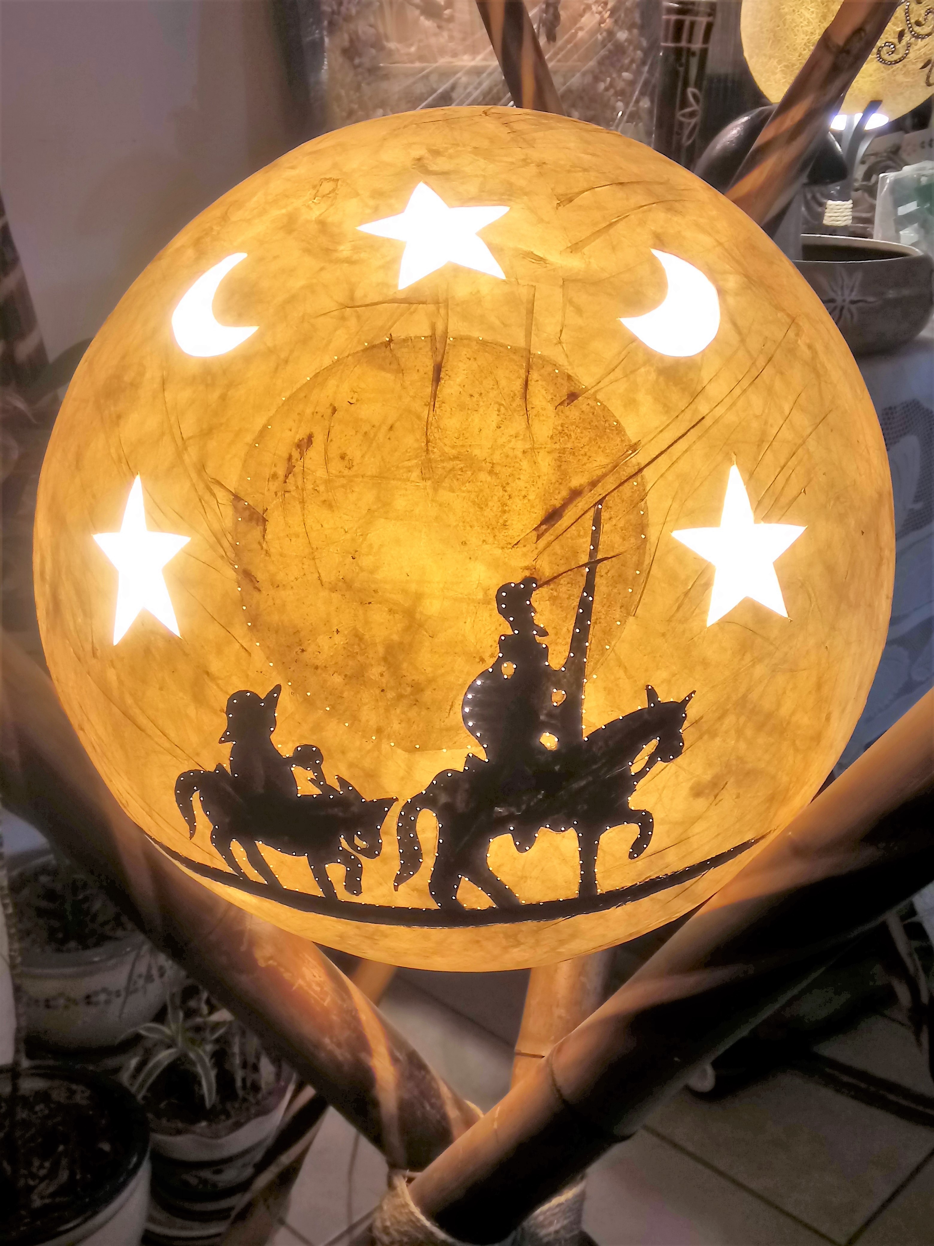https://0201.nccdn.net/1_2/000/000/10b/307/L--mpara-redonda--Quijote-y-Sancho-3120x4160.jpg