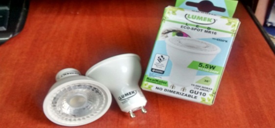 Eco spot Led 5W GU10  120V 
3000°K - 5000°K Lumek       
Código 15080-15081