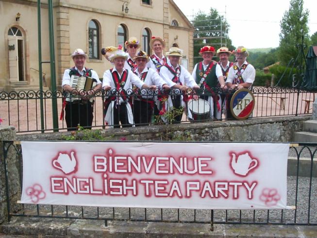 Merrdowners outside the village hall in Baron